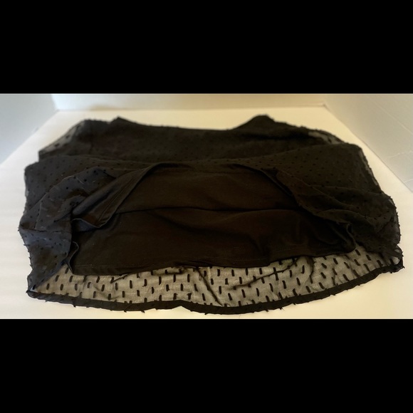 Tantrums Black Dotted Swiss Embroidered Peasant Boho Ladies Top Size Large - Picture 16 of 16